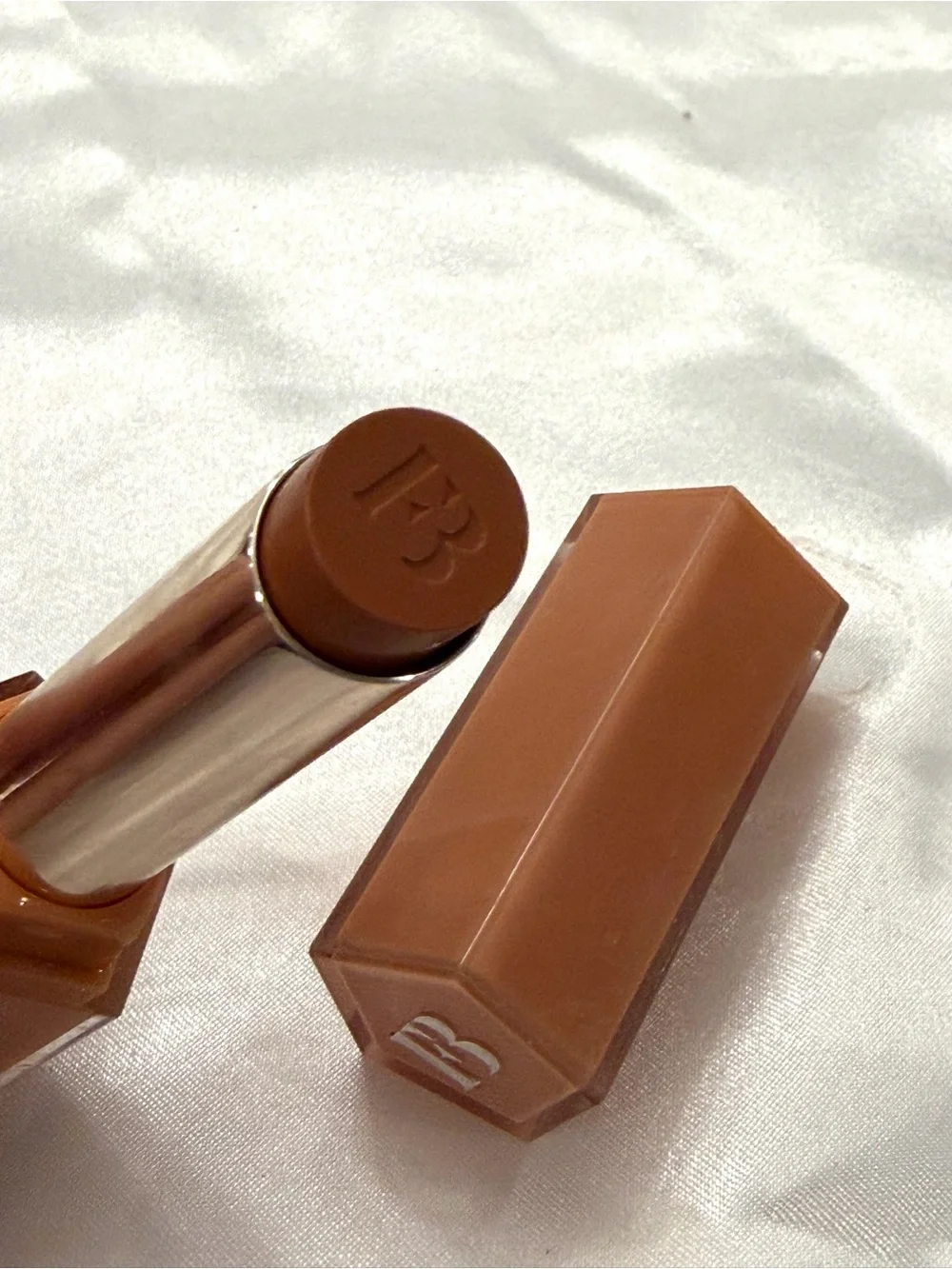 New Fenty Beauty Rihanna Gloss Bomb Stix High-Shine Lip Stick Fenty Glow .12 Oz